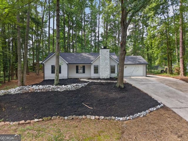 160 Running Bear Trail, Fayetteville, GA 30214