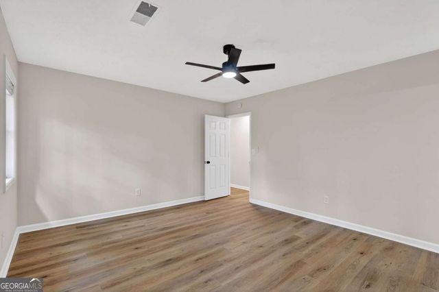 160 Running Bear Trail, Fayetteville, GA 30214