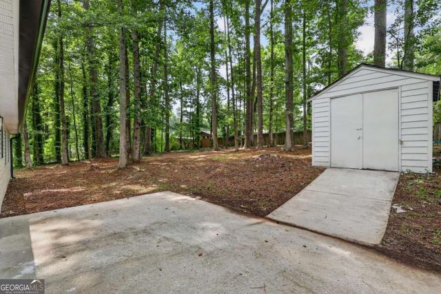 160 Running Bear Trail, Fayetteville, GA 30214