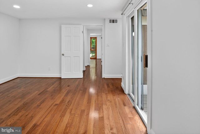 10217 KINDLY CT, Gaithersburg, MD 20886