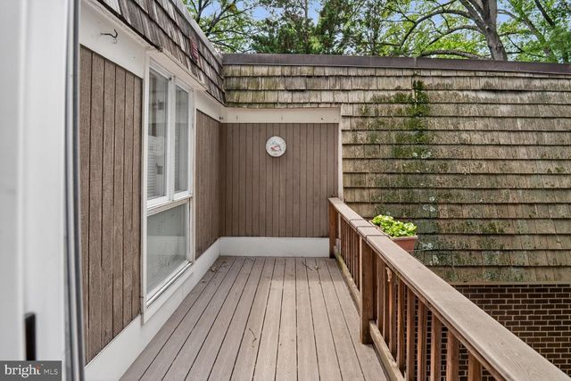 10217 KINDLY CT, Gaithersburg, MD 20886