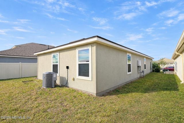 86226 MAINLINE Road, Yulee, FL 32097