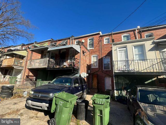 8 N ELLAMONT ST, Baltimore, MD 21229