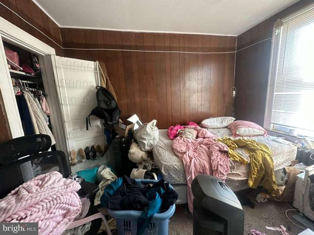 8 N ELLAMONT ST, Baltimore, MD 21229