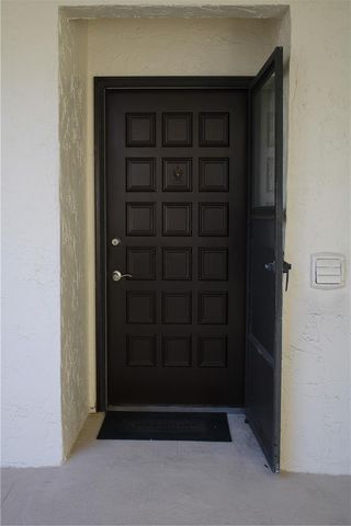 2207 BELLEAIR ROAD B11, Clearwater, FL 33764