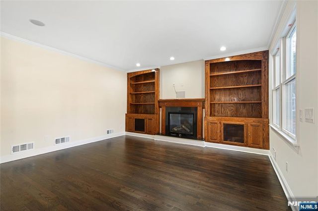 20 Grove Street, Boonton Town, NJ 07005