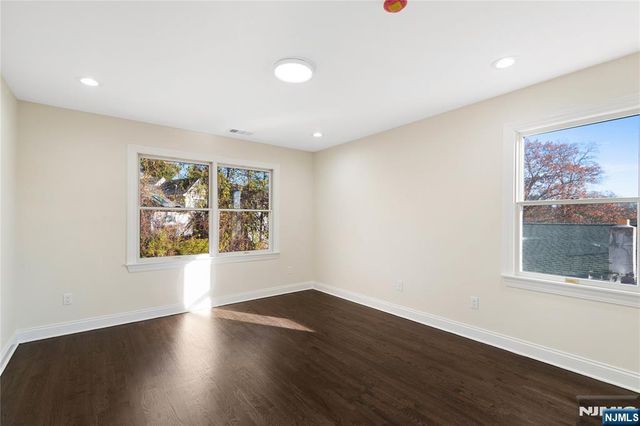 20 Grove Street, Boonton Town, NJ 07005