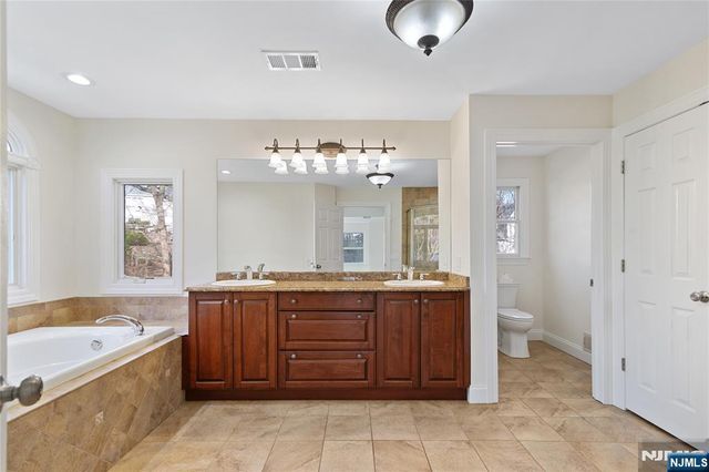 20 Grove Street, Boonton Town, NJ 07005