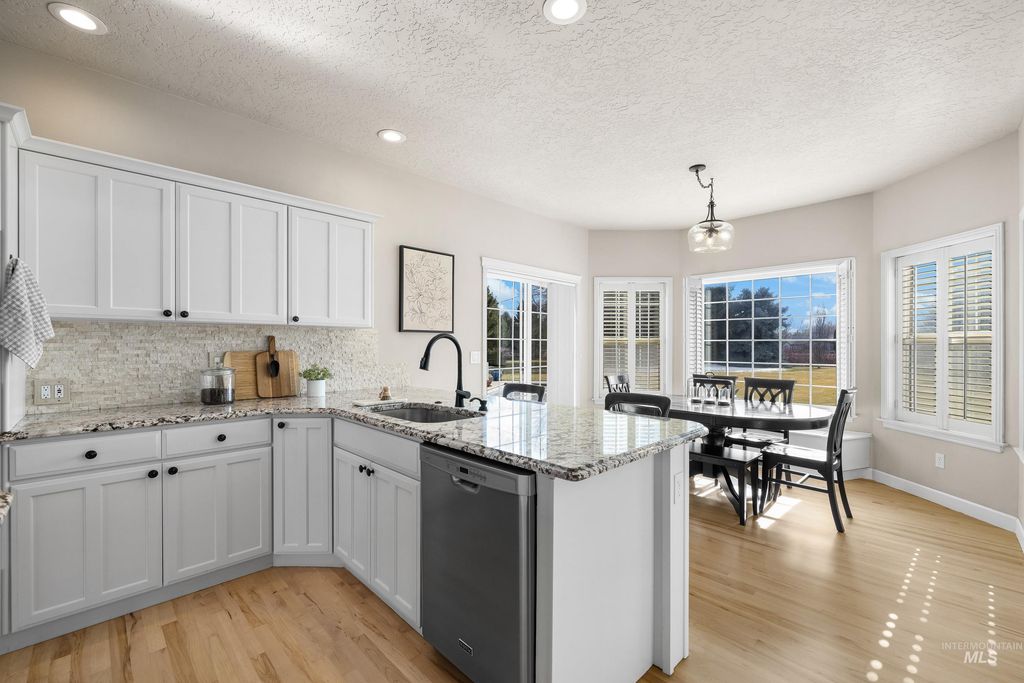 2525 N Equestrian Place, Eagle, ID 83616 photo 14