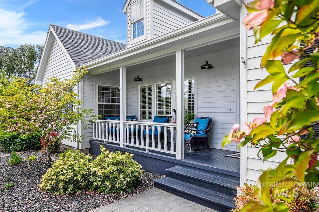 2525 N Equestrian Place, Eagle, ID 83616 photo 6