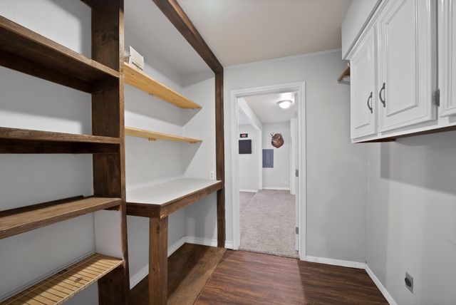 4270 Sir Lancelot Circle, Midlothian, TX 76065