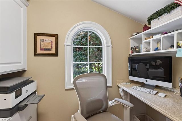 3612 Matoaka PL, Virginia Beach, VA 23452