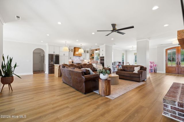 2701 Sis Mills Road, Grimesland, NC 27837