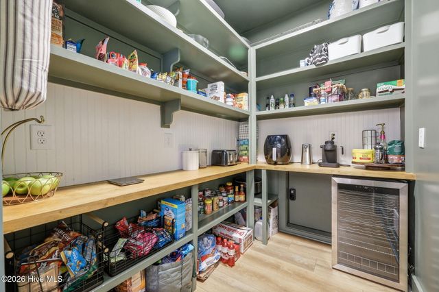 2701 Sis Mills Road, Grimesland, NC 27837