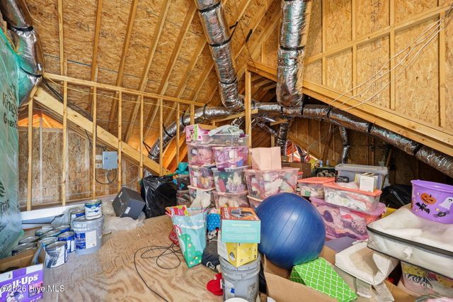 2701 Sis Mills Road, Grimesland, NC 27837
