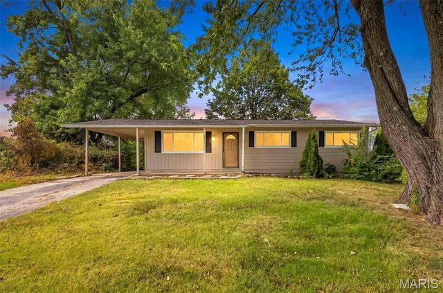 3361 Clemens Court, St Charles, MO 63301