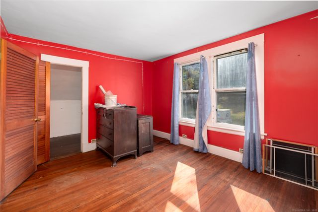 216 May Street, Naugatuck, CT 06770