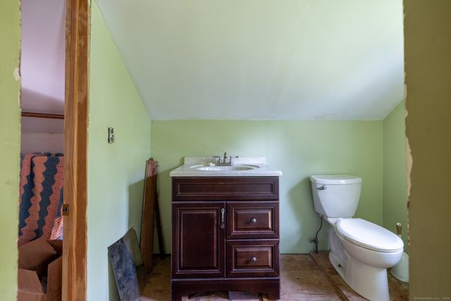 216 May Street, Naugatuck, CT 06770