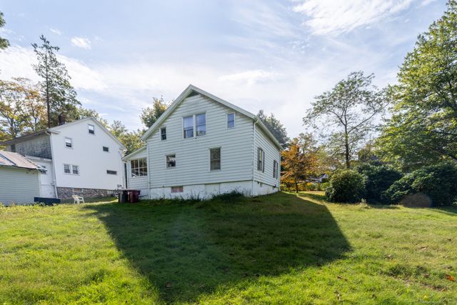 216 May Street, Naugatuck, CT 06770