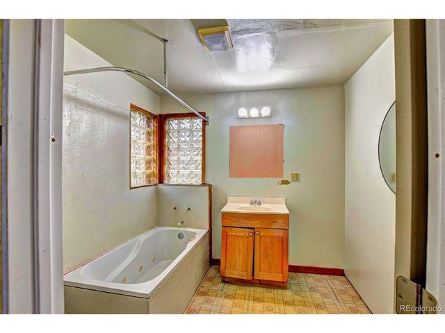 38 Grebe Ln, Como, CO 80456
