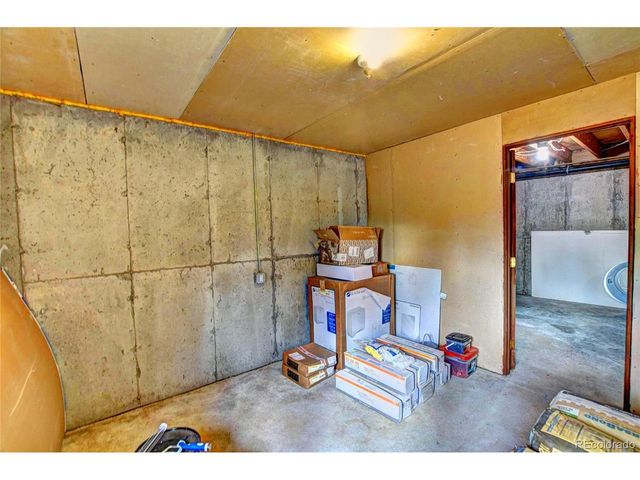 38 Grebe Ln, Como, CO 80456