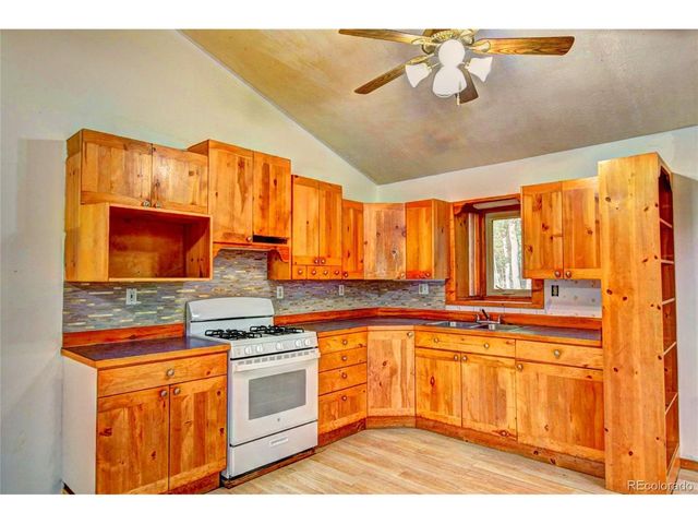 38 Grebe Ln, Como, CO 80456