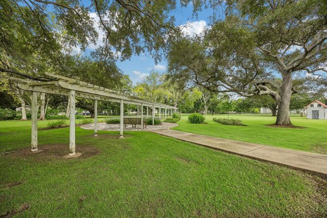 32102 Fulbrook Commons, Fulshear, TX 77441