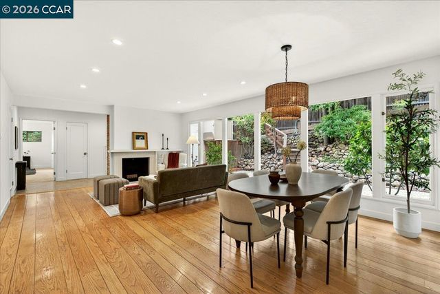 24 Las Vegas Rd, Orinda, CA 94563