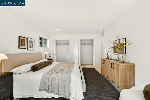 24 Las Vegas Rd, Orinda, CA 94563