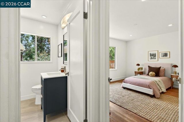 24 Las Vegas Rd, Orinda, CA 94563
