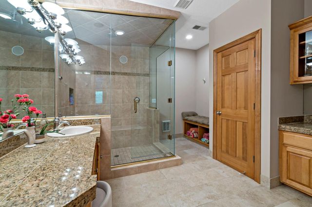 1504 Summit Oaks Court, Burnsville, MN 55337
