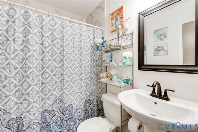 4904 Edgefield St, Henrico, VA 23227