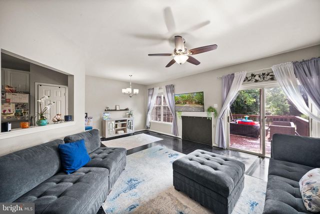 2807 ROESH WAY, Vienna, VA 22181
