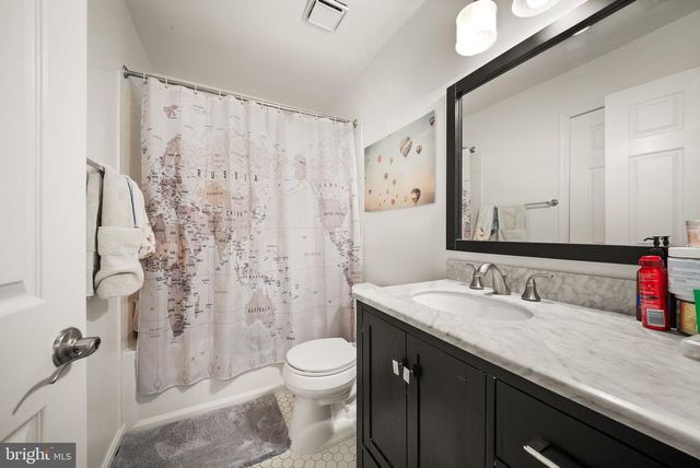 2807 ROESH WAY, Vienna, VA 22181