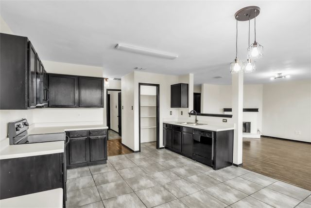 3825 Irish Setter Drive, Fort Worth, TX 76123
