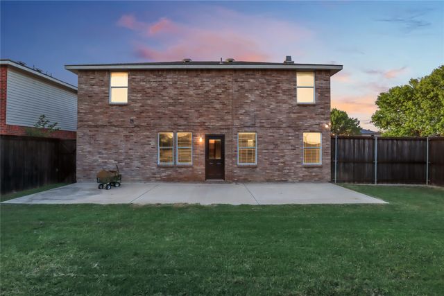 3825 Irish Setter Drive, Fort Worth, TX 76123
