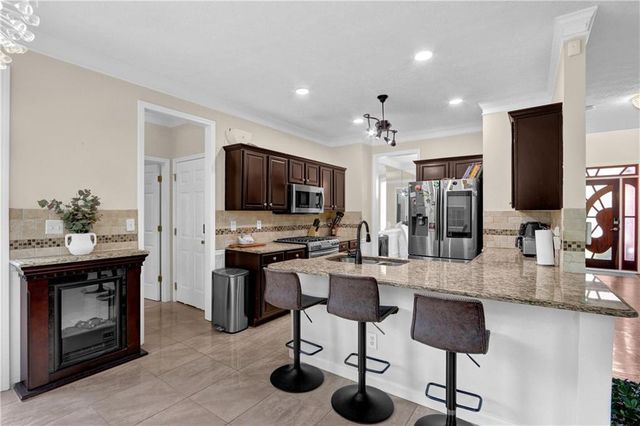 408 Savannah Rose Way, Lawrenceville, GA 30045