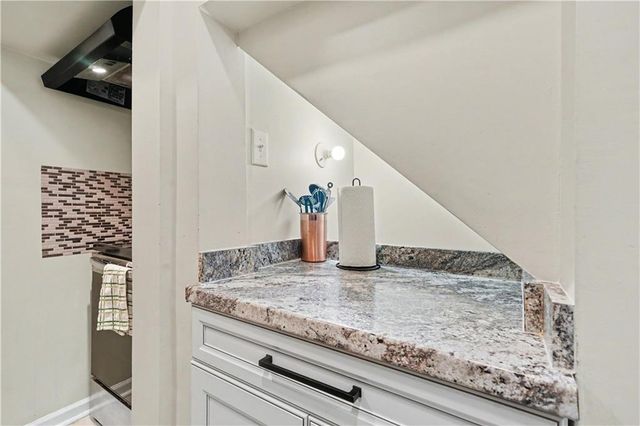 408 Savannah Rose Way, Lawrenceville, GA 30045