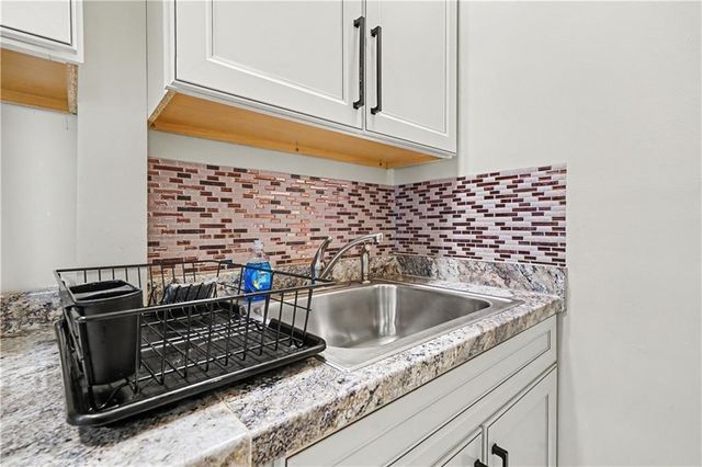 408 Savannah Rose Way, Lawrenceville, GA 30045