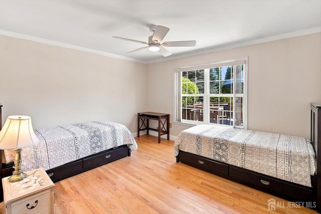 41 High Pointe Way, Old Bridge, NJ 07747