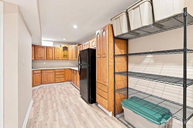 41 High Pointe Way, Old Bridge, NJ 07747