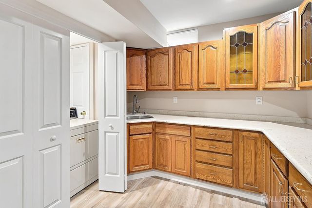 41 High Pointe Way, Old Bridge, NJ 07747