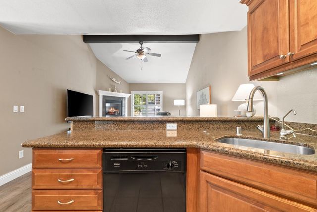 107 Arabian Way, Scotts Valley, CA 95066