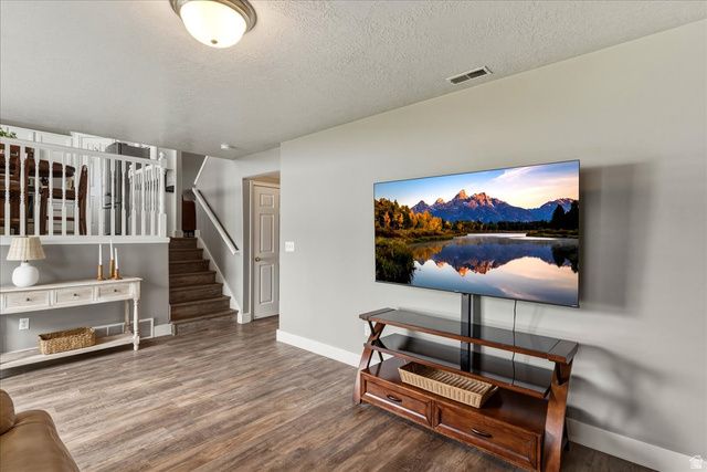 6054 S 1325 E, South Ogden, UT 84405