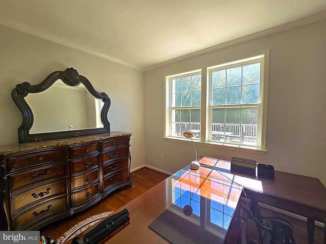 8091 SIDE HILL DR, Warrenton, VA 20187