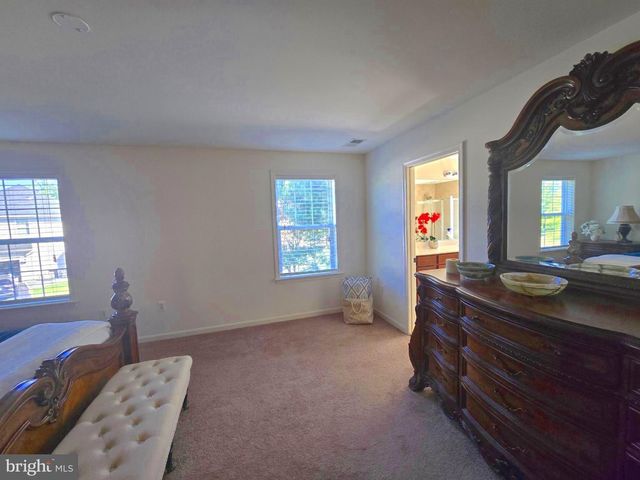 8091 SIDE HILL DR, Warrenton, VA 20187