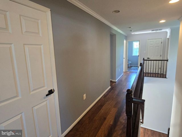 8091 SIDE HILL DR, Warrenton, VA 20187