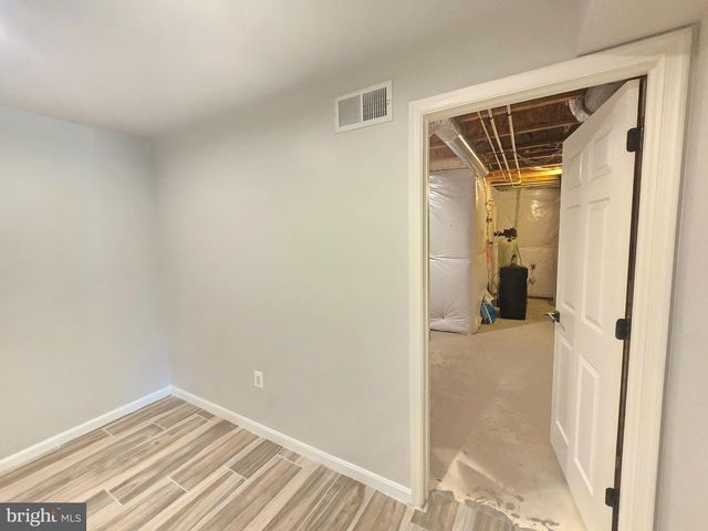 8091 SIDE HILL DR, Warrenton, VA 20187