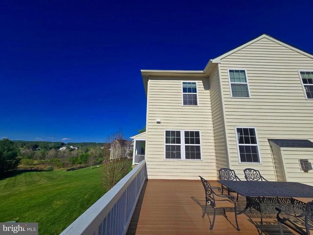 8091 SIDE HILL DR, Warrenton, VA 20187