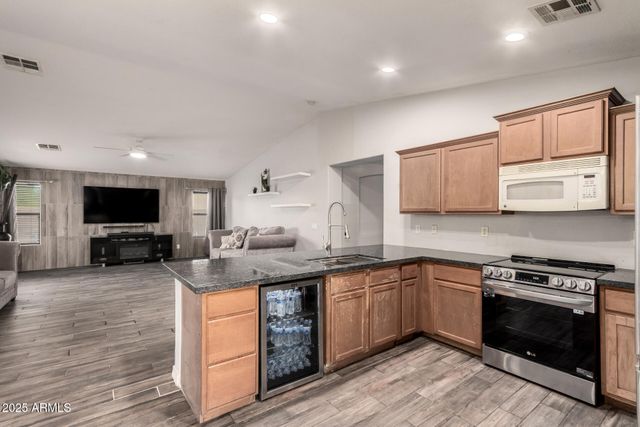 9914 W GROSS Avenue, Tolleson, AZ 85353